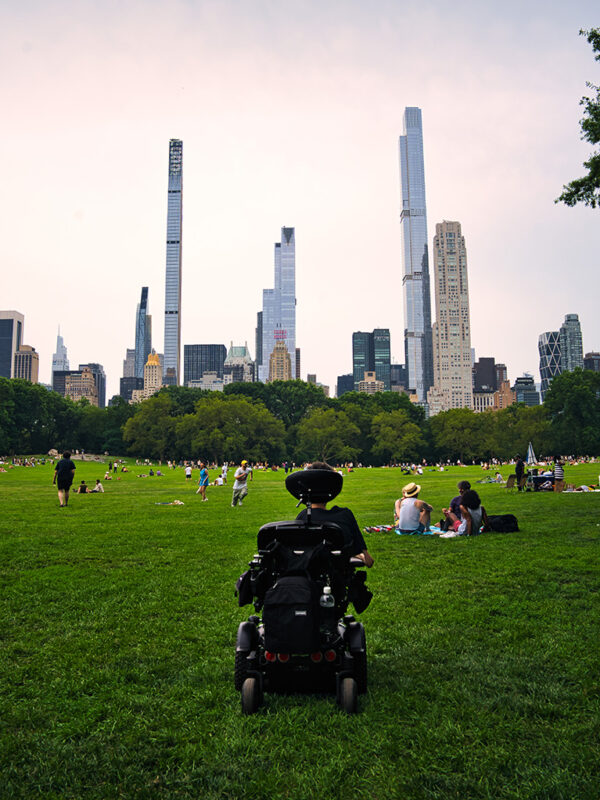 Central Park is a wheelchair-friendly oasis in the heart of New York City. With accessible paths and stunning scenery, it's perfect for a peaceful day out.