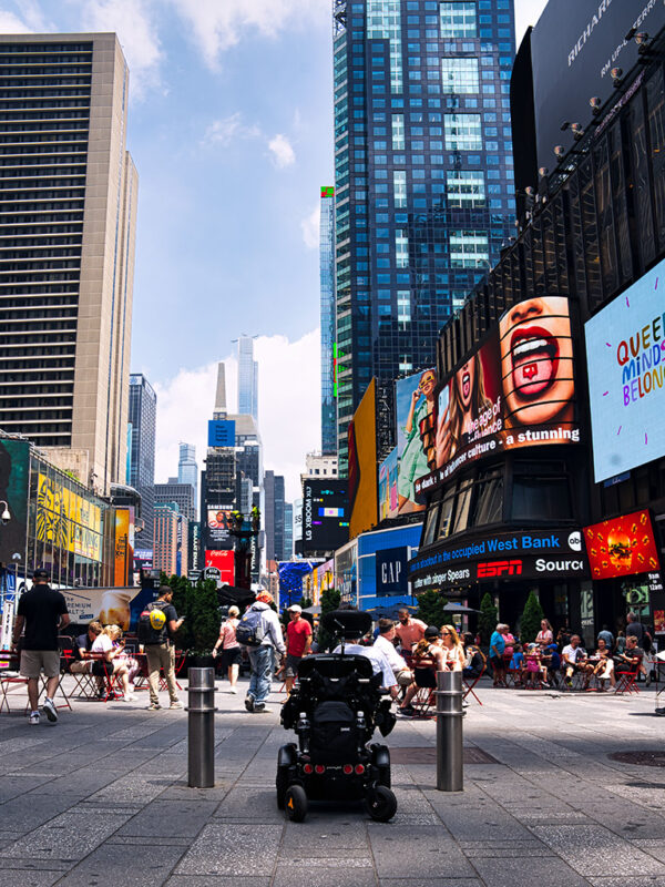 Times Square is a must-see destination in New York, offering accessible pathways for wheelchair users. Experience the energy of this famous square with full accessibility.